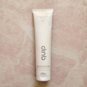 Quip anticavity fluoride toothpaste mint 4.6 oz toothpaste New bottle